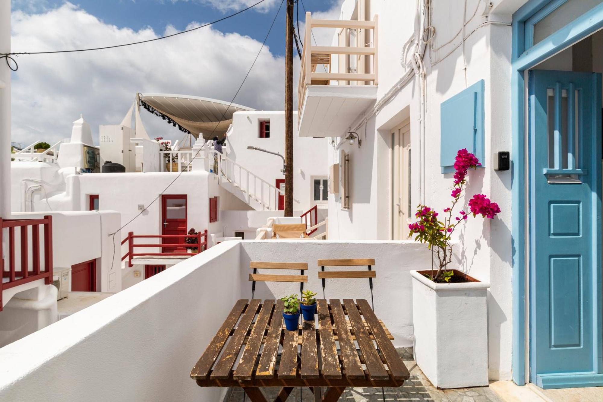 Elenitas Studio In Mykonos Town Exteriör bild